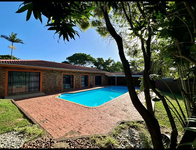 3 BEDROOM HOUSE FOR SALE IN MEER EN SEE